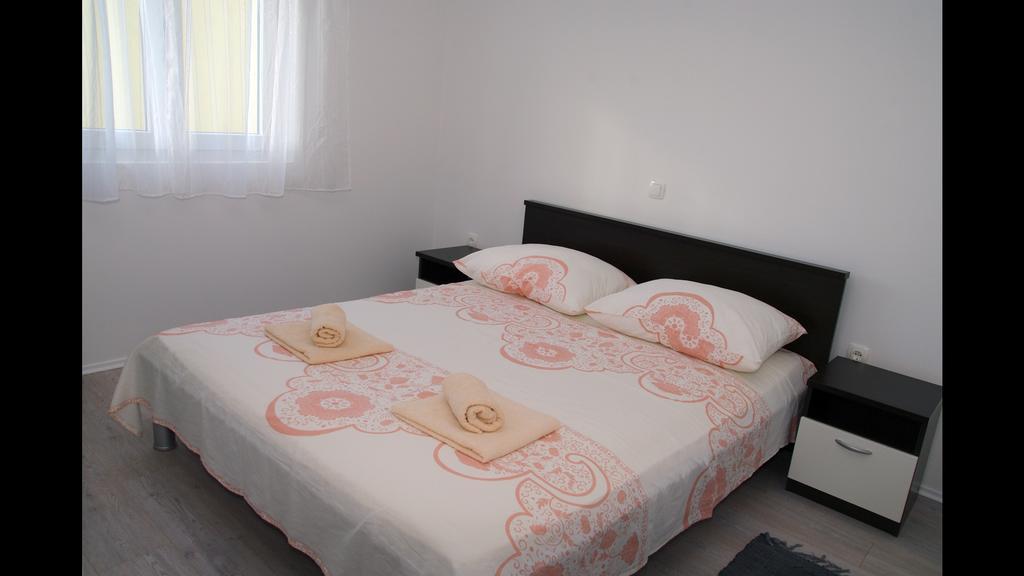 Holiday Home Luka Задар Екстер'єр фото